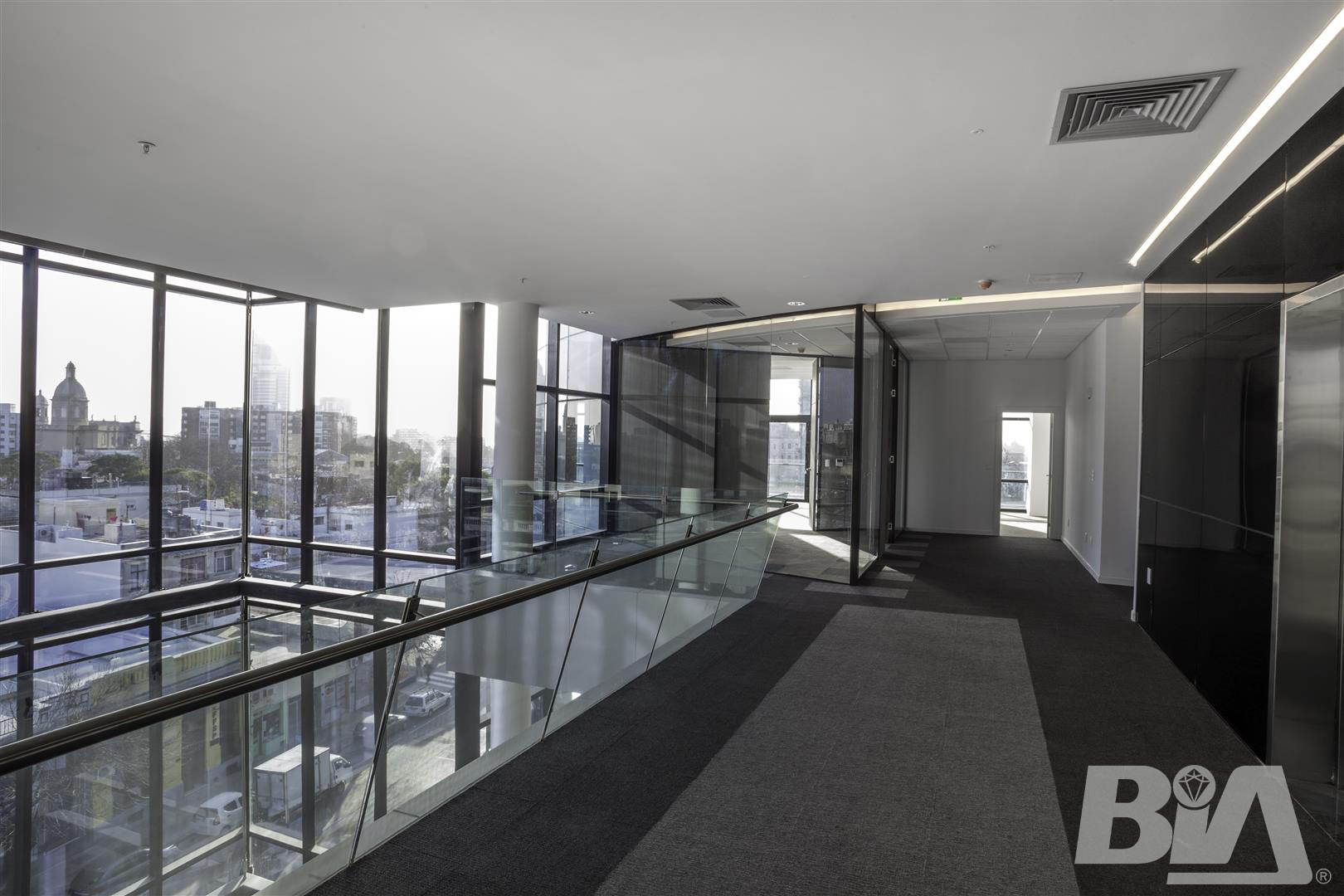 BIA   ABITAB 7 Large