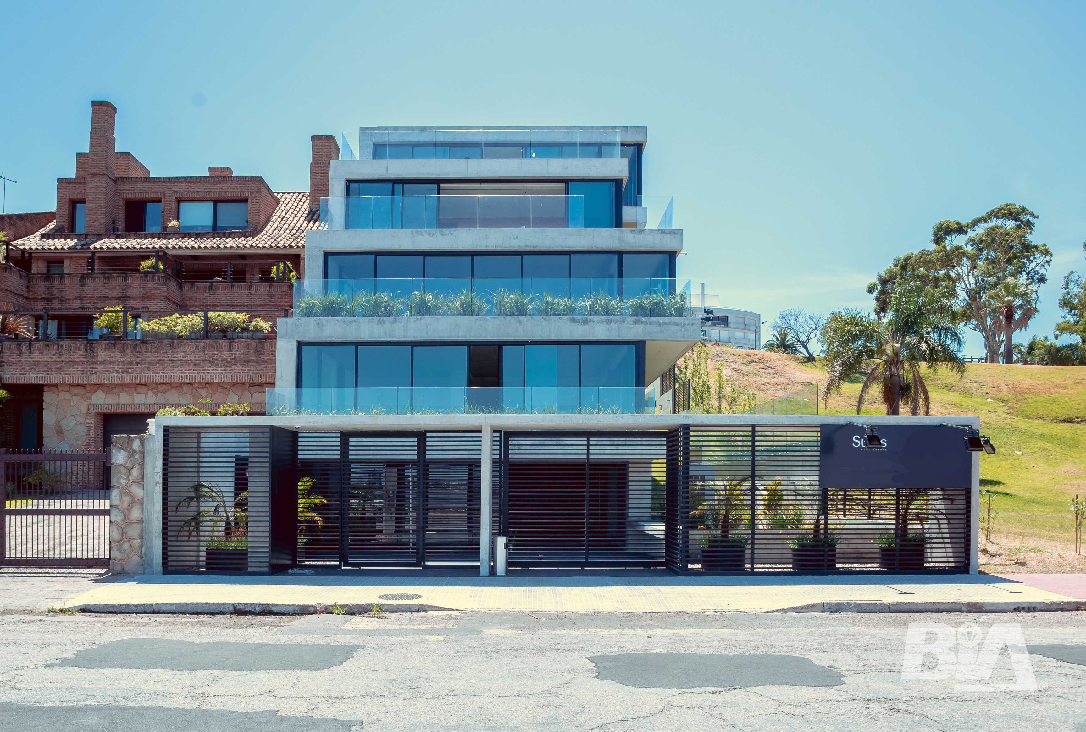 BIA 5529 Rambla   2 33