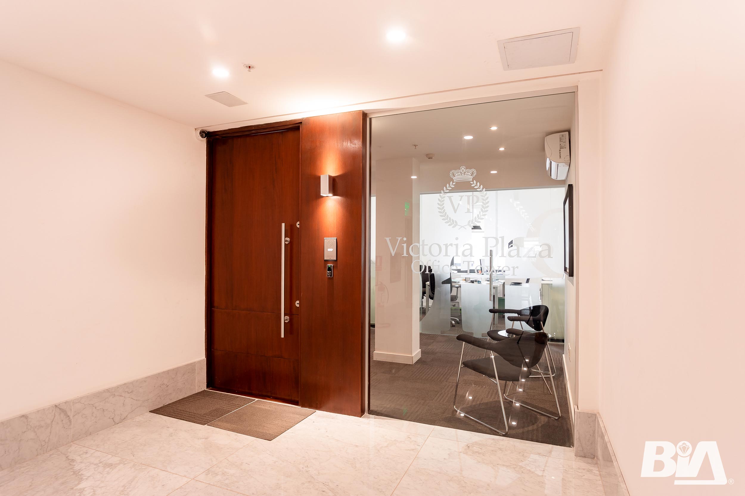 VICTORIA PLAZA OFFICE TOWER 24