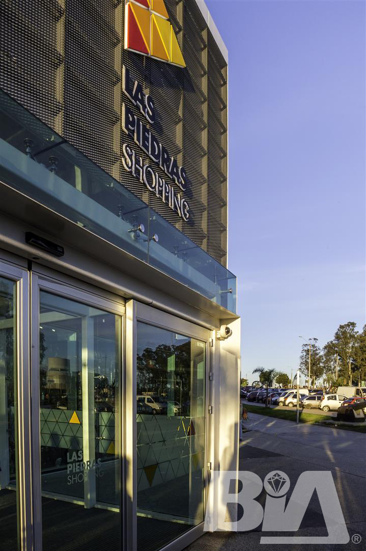 BIA   LAS PIEDRAS SHOPPING 17 Large